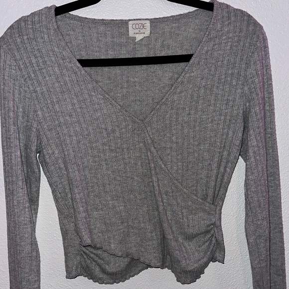 Pink Rose Gray Ribbed Wrap Blouse - Picture 2 of 5